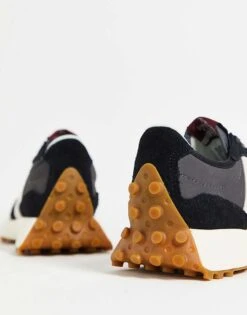 New Balance 327 Trainers In Black For Unisex -New Balance Shop 200495467 3