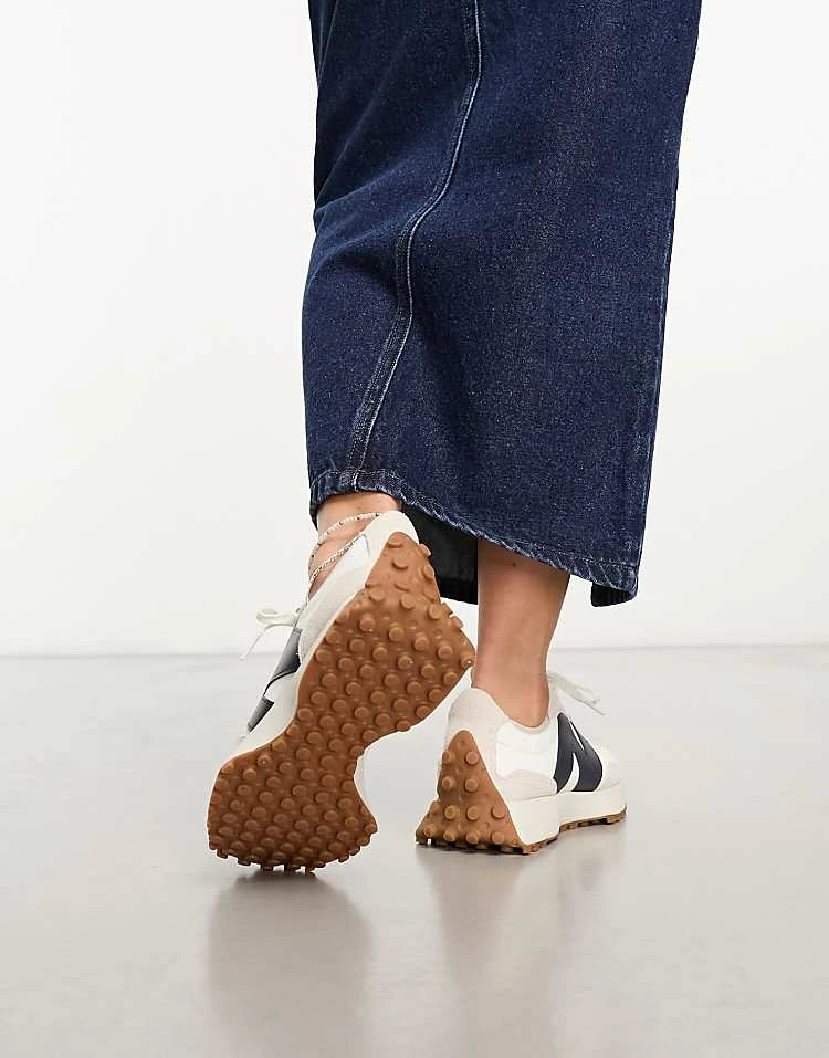 New Balance 327 Trainers In Off White/navy For Unisex 6 New Balance 327 Trainers In Off White/navy For Unisex - Image 4