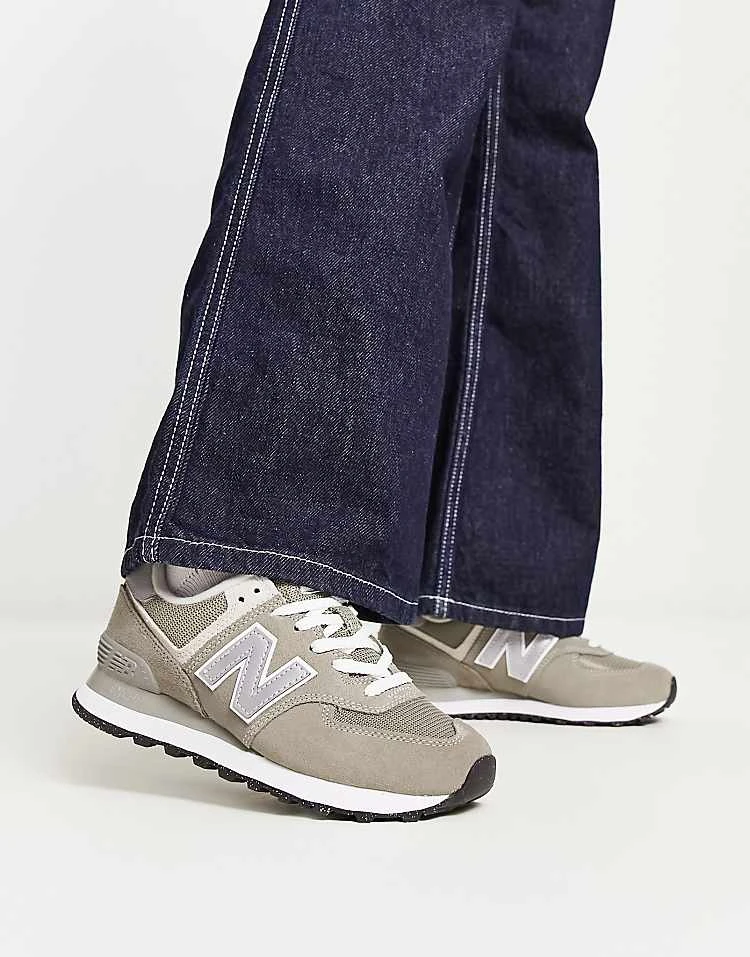 New Balance 574 Sneakers In Grey For Unisex 6 New Balance 574 Sneakers In Grey For Unisex - Image 4