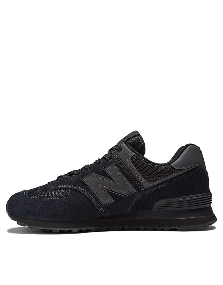 New Balance 574 Trainers In Black For Men 4 New Balance 574 Trainers In Black For Men - Image 2