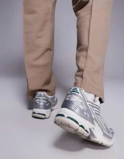 New Balance 1906 Trainers In Silver Metallic For Unisex -New Balance Shop 205334801 4