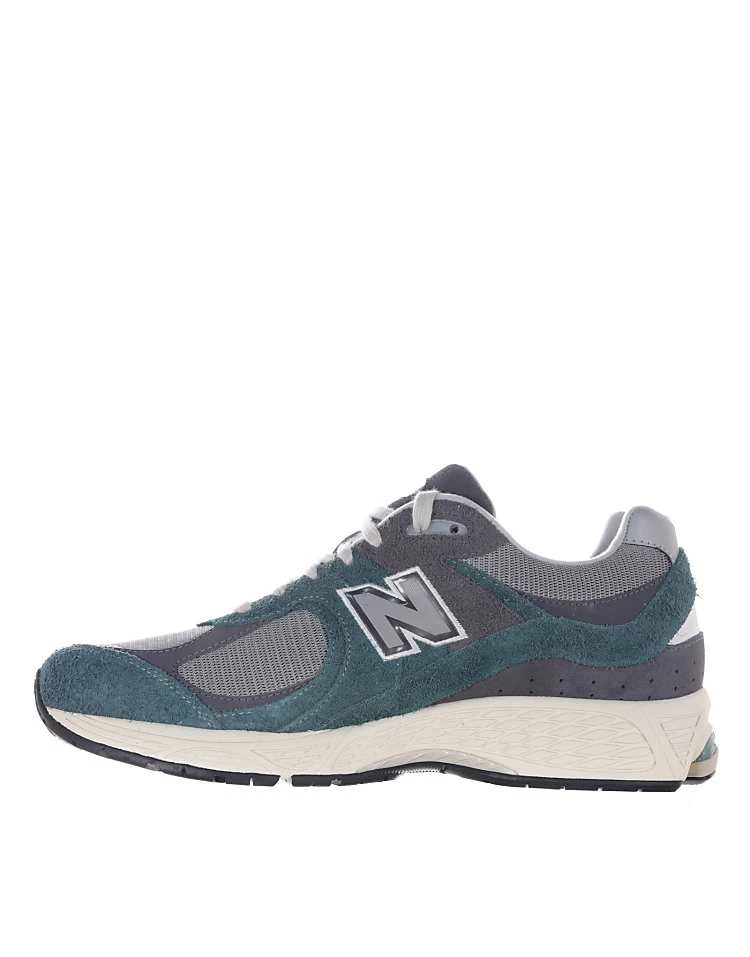 New Balance 2002 Trainers In Teal And Grey For Unisex Light Blue 4 New Balance 2002 Trainers In Teal And Grey For Unisex Light Blue - Image 2