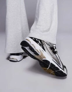 New Balance 1906 Trainers In Silver And Gold For Unisex Black -New Balance Shop 205338110 4