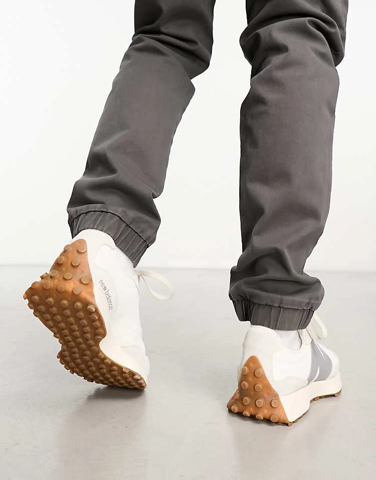 New Balance 327 Trainers In White & Grey For Unisex 4 New Balance 327 Trainers In White & Grey For Unisex - Image 2