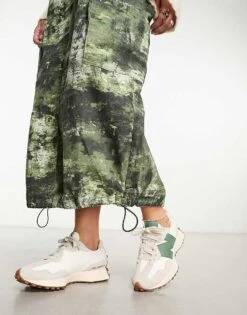 New Balance 327 Trainers In White & Green For Unisex -New Balance Shop 205429434 4