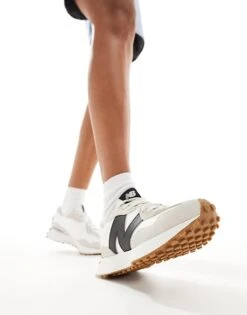 New Balance 327 Trainers With Gum Sole In White And Black For Unisex -New Balance Shop 205508906 4