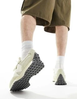 New Balance 327 Trainers In Neutral Green For Unisex 10 New Balance 327 Trainers In Neutral Green For Unisex -New Balance Shop 206019613 3