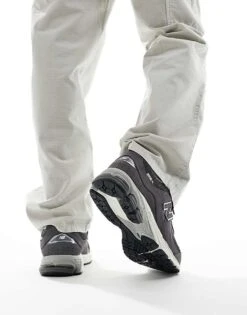 New Balance 2002 Trainers In Grey For Unisex 10 New Balance 2002 Trainers In Grey For Unisex -New Balance Shop 206019771 3