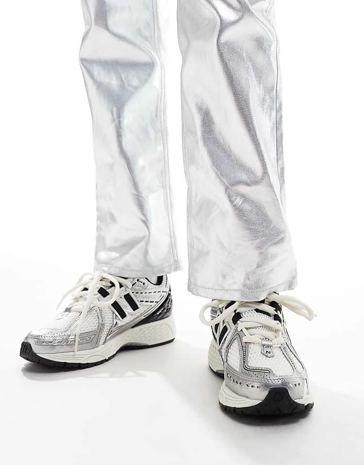 New Balance 1906 Trainers In White And Silver For Men 5 New Balance 1906 Trainers In White And Silver For Men - Image 3