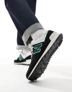 New Balance 574 Trainers In Black And Green For Unisex -New Balance Shop 206019885 1 black 1