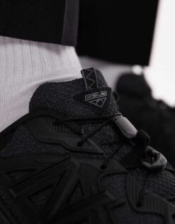 New Balance 610 Trainers In Black For Unisex -New Balance Shop 206020041 4