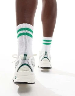 New Balance 530 Trainers In White & Green For Unisex 10 New Balance 530 Trainers In White & Green For Unisex -New Balance Shop 206021402 3