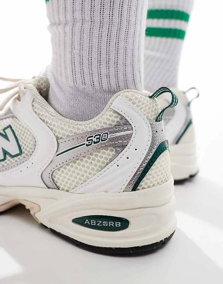 New Balance 530 Trainers In White & Green For Unisex 7 New Balance 530 Trainers In White & Green For Unisex - Image 5