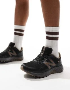 New Balance 410 Running Trainers In Black For Men