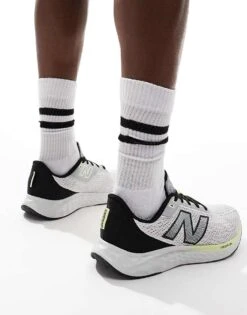 New Balance Arishi Running Trainers In Grey For Men -New Balance Shop 206030319 3