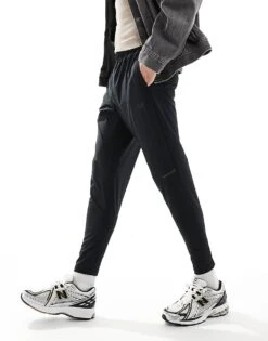 New Balance Tenacity Stretch Woven Pant In Black For Men -New Balance Shop 206539608 4