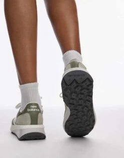 New Balance 370 Trainers In Green For Unisex -New Balance Shop 206661921 4