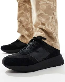 New Balance 370 Trainers In Triple Black For Unisex -New Balance Shop 206661956 4