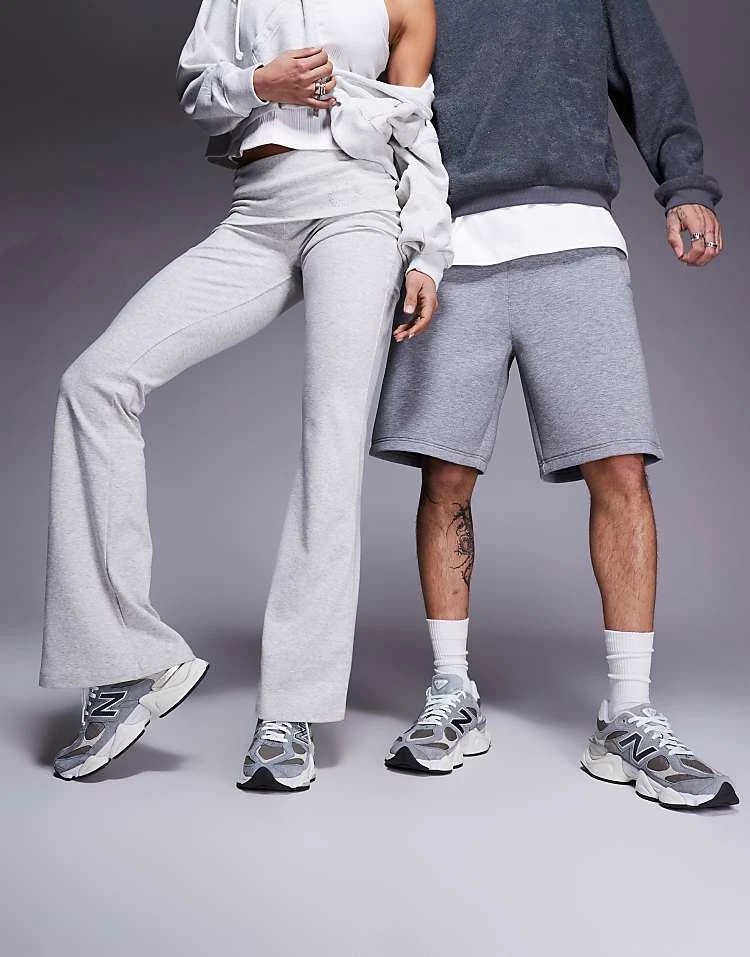 New Balance 9060 Trainers In Grey And Stone For Unisex 5 New Balance 9060 Trainers In Grey And Stone For Unisex - Image 3