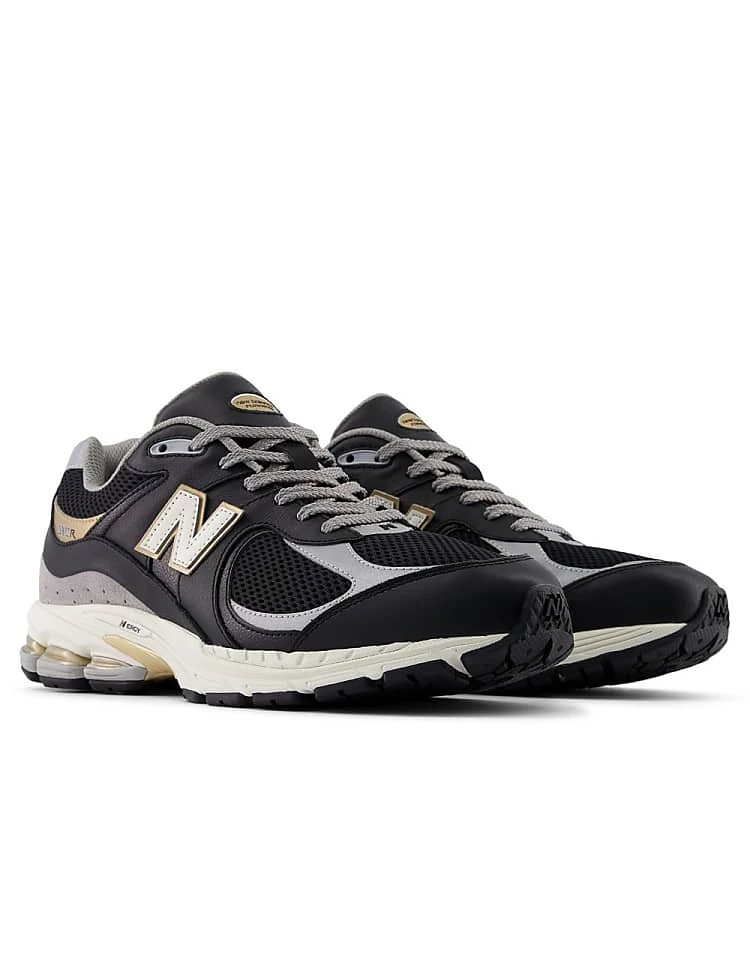 New Balance 2002r Trainers In Black For Men 6 New Balance 2002r Trainers In Black For Men - Image 4