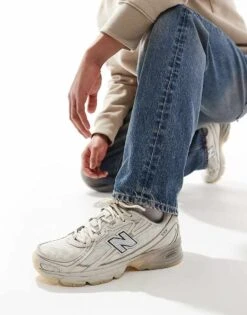 New Balance CNY 740 Trainers In Off White For Unisex Cream