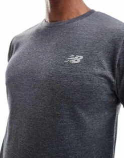New Balance Sport Essentials Heathertech T-Shirt In Navy For Men -New Balance Shop 207148322 4