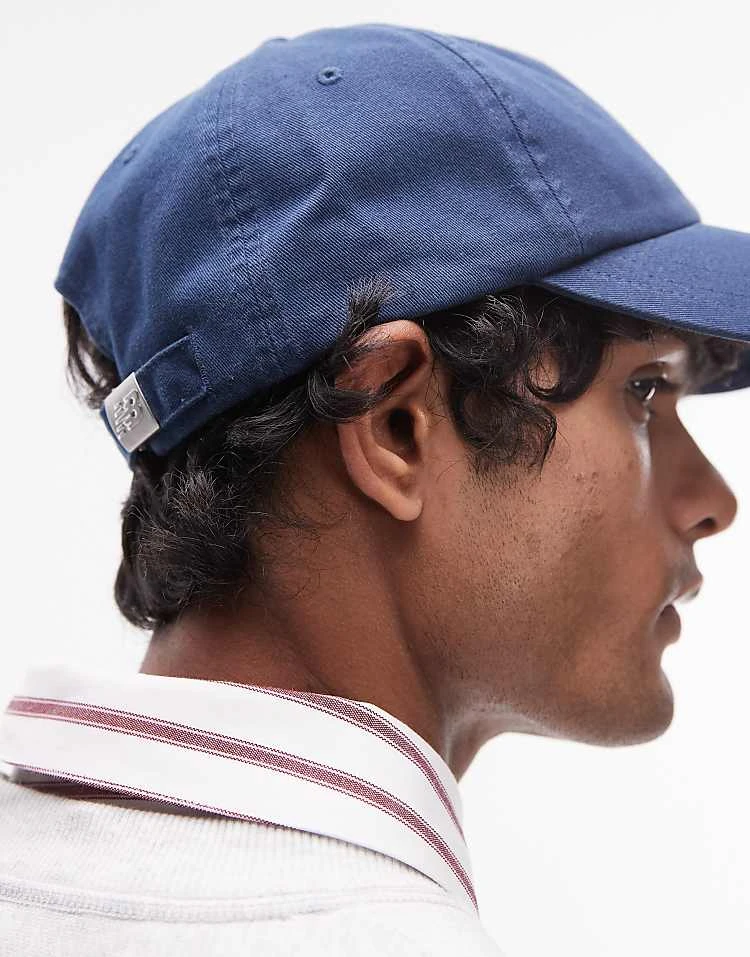 New Balance 6 Panel NB Logo Cap In Navy For Men 5 New Balance 6 Panel NB Logo Cap In Navy For Men - Image 3