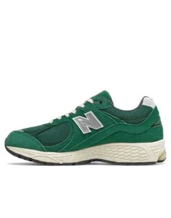 New Balance 2002r Trainers In Green For Men 9 New Balance 2002r Trainers In Green For Men -New Balance Shop 208025118 3