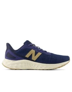 New Balance Fresh Foam Arishi V4 Trainers In Blue For Men