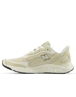New Balance Fresh Foam Arishi V4 Trainers In Beige For Men 9 New Balance Fresh Foam Arishi V4 Trainers In Beige For Men -New Balance Shop 208096690 3