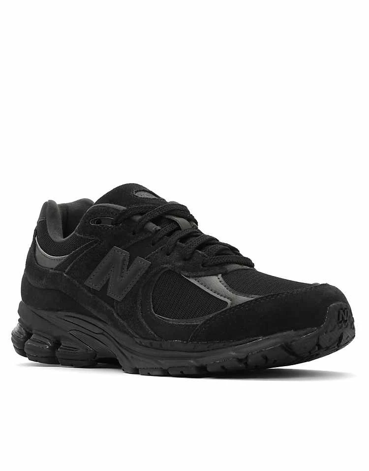 New Balance 2002r Trainers In Black For Unisex 7 New Balance 2002r Trainers In Black For Unisex - Image 5