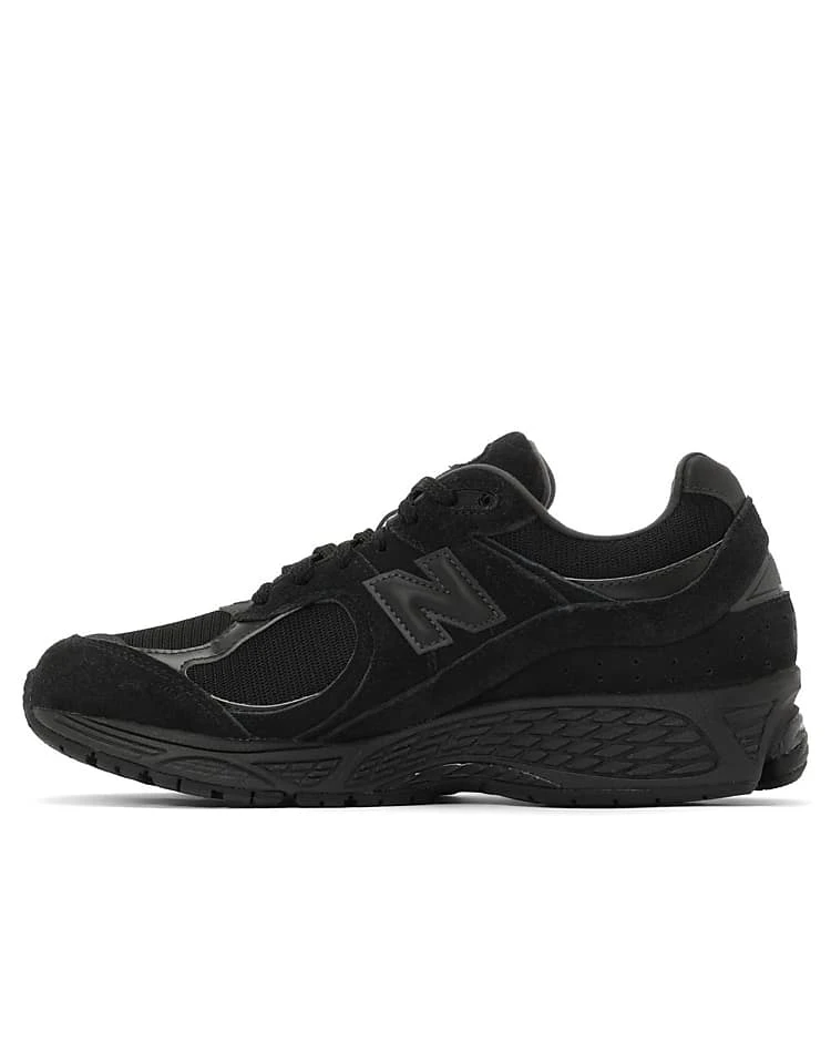 New Balance 2002r Trainers In Black For Unisex 6 New Balance 2002r Trainers In Black For Unisex - Image 4