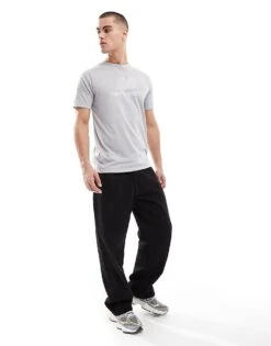 New Balance Heathertech Logo T-shirt In Grey For Men -New Balance Shop 208172840 4