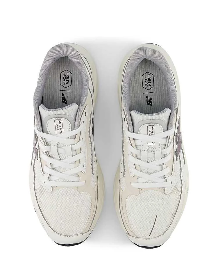 New Balance Fresh Foam Arishi V4 Tiralux Trainers In Nb White For Men 6 New Balance Fresh Foam Arishi V4 Tiralux Trainers In Nb White For Men - Image 4