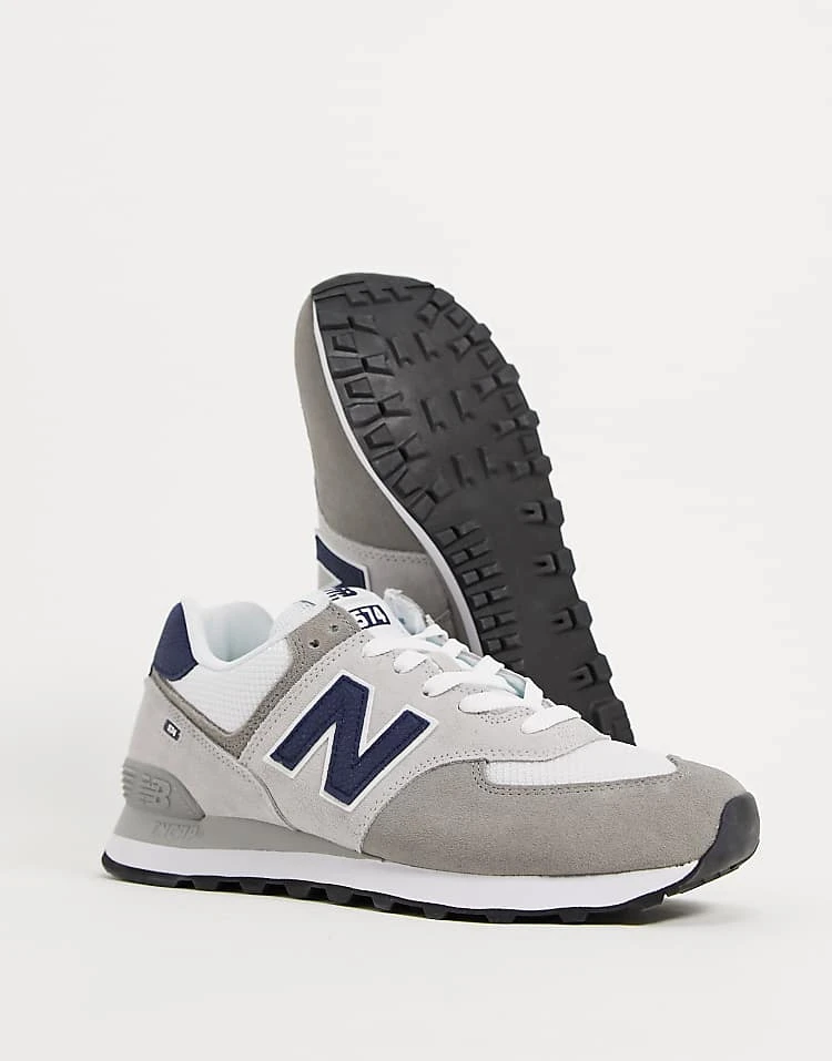 New Balance 574 Trainers In Light Grey Suede For Men Rain Cloud 6 New Balance 574 Trainers In Light Grey Suede For Men Rain Cloud - Image 4