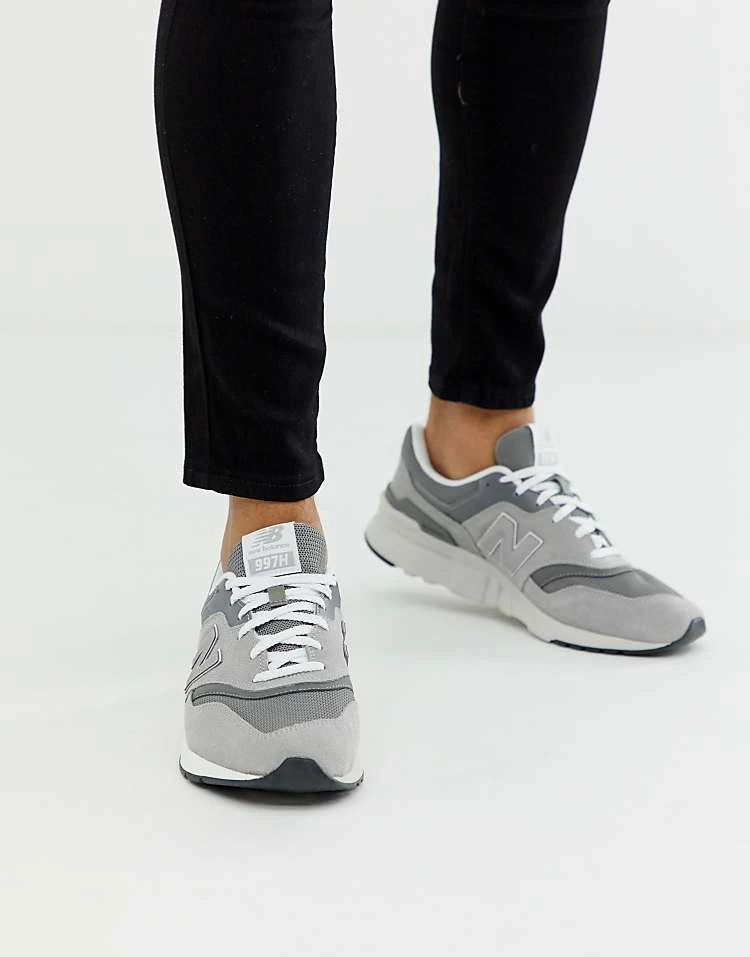 New Balance 997 Trainers In Triple Grey For Men 7 New Balance 997 Trainers In Triple Grey For Men - Image 5